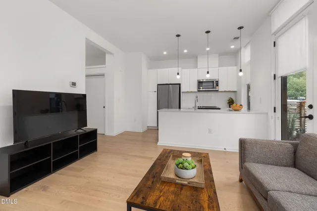 $375,000 | 521 North Mangum Street, Unit 11, Durham, NC 27701