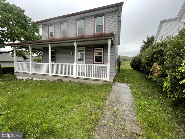 $1,500 | 764 Highway 897, Reinholds, PA 17569