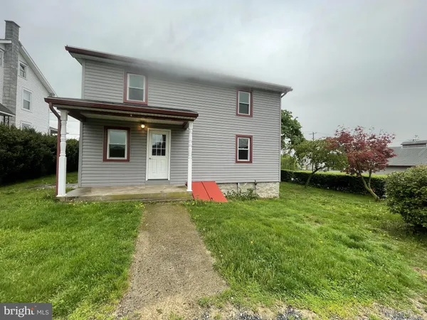 $1,500 | 764 Highway 897, Reinholds, PA 17569