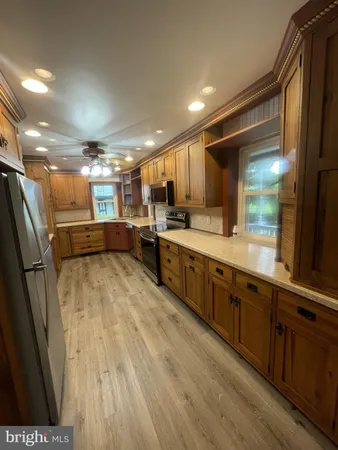 $1,500 | 764 Highway 897, Reinholds, PA 17569