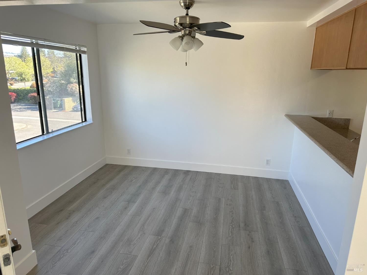 283 Enterprise Drive Rohnert Park, CA 94928 - Photo 9 of 31 Gallery Image 9