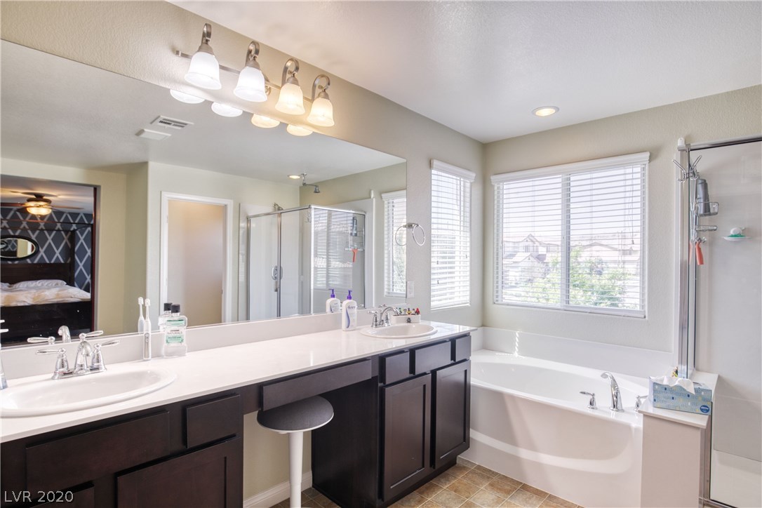 11055 Hunting Hawk Road Las Vegas, NV 89179 - Photo 21 of 25