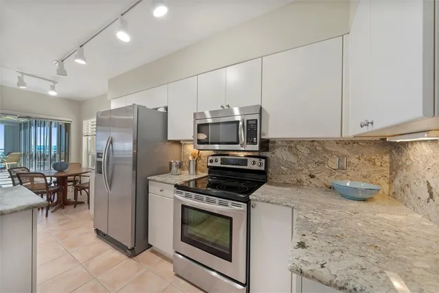 $15,000 | 8824 South Sea Oaks Way, Unit 102, Vero Beach, FL 32963