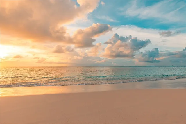 $15,000 | 8824 South Sea Oaks Way, Unit 102, Vero Beach, FL 32963