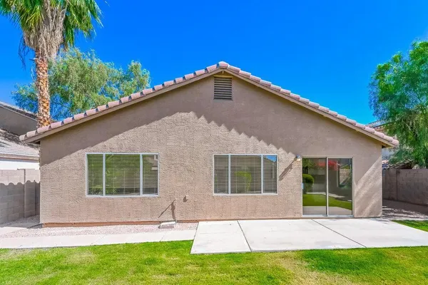 $2,555 | 495 West Scott Avenue, Gilbert, AZ 85233