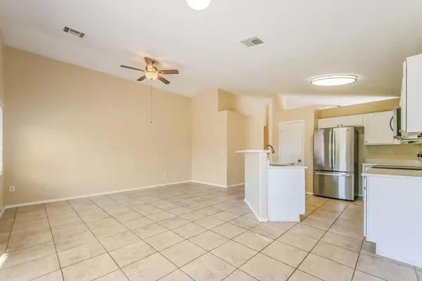 $2,555 | 495 West Scott Avenue, Gilbert, AZ 85233