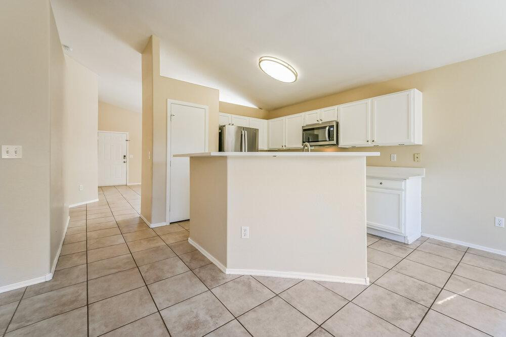 495 West Scott Avenue Gilbert, AZ 85233 - Photo 7 of 16 Photo #7