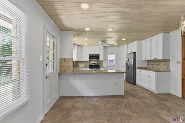 $269,000 | 155 Highland Park Drive, Baton Rouge, LA 70808