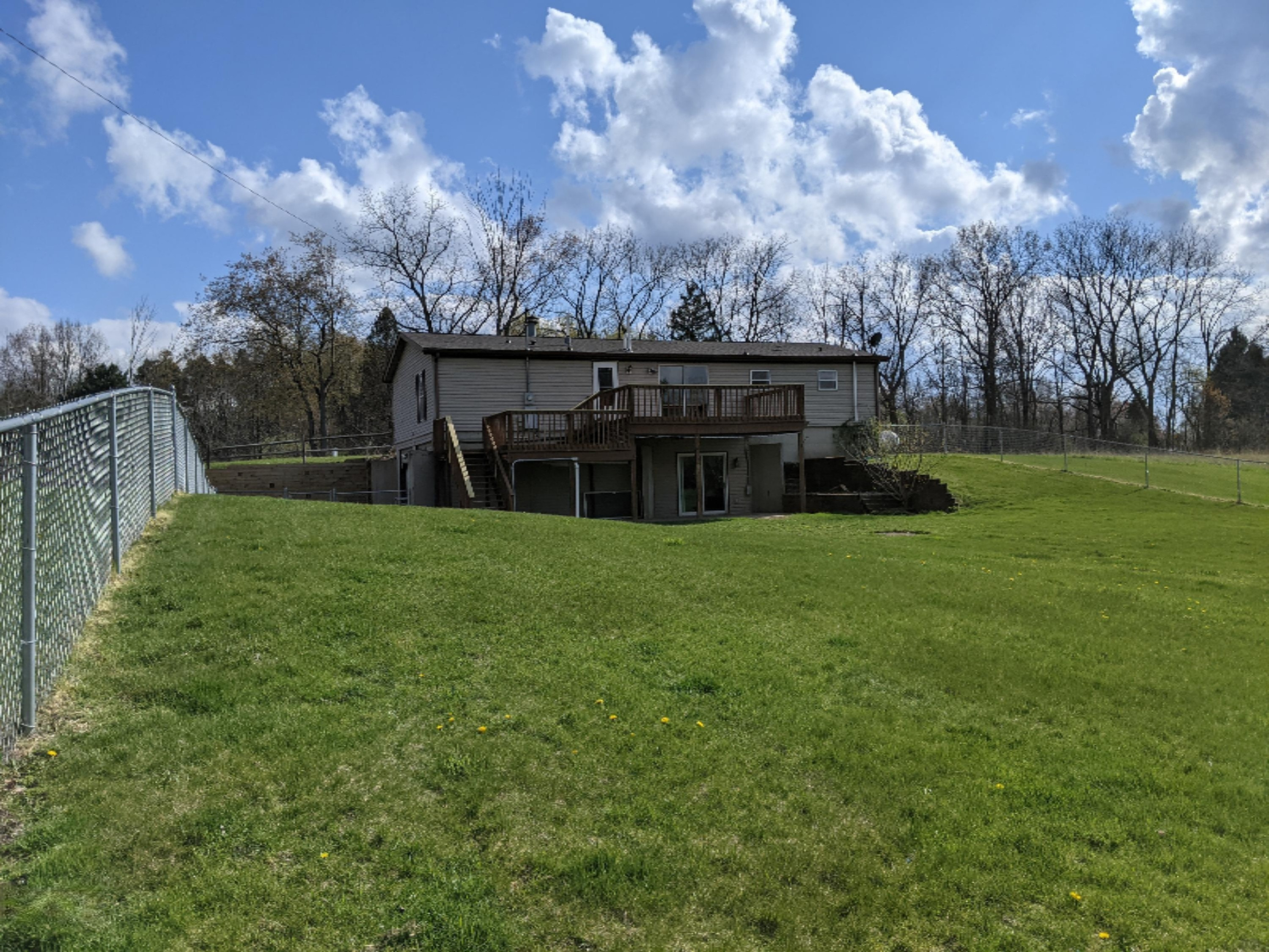 2018 Baseline Road Hickory Corners, MI 49060 - Photo 29 of 40 PXL_20210421_210554495.MP