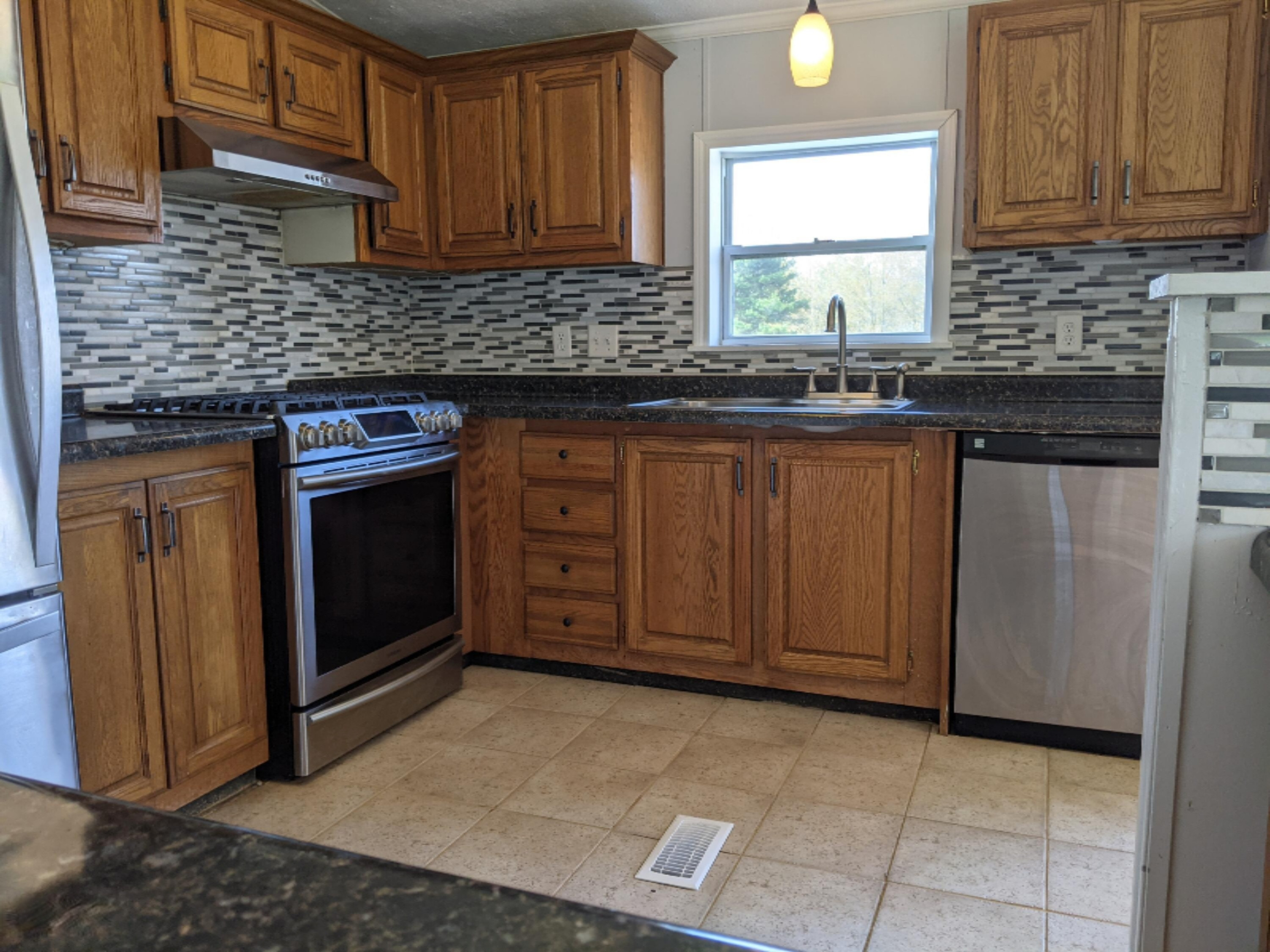 2018 Baseline Road Hickory Corners, MI 49060 - Photo 6 of 40 PXL_20210421_202406131.MP