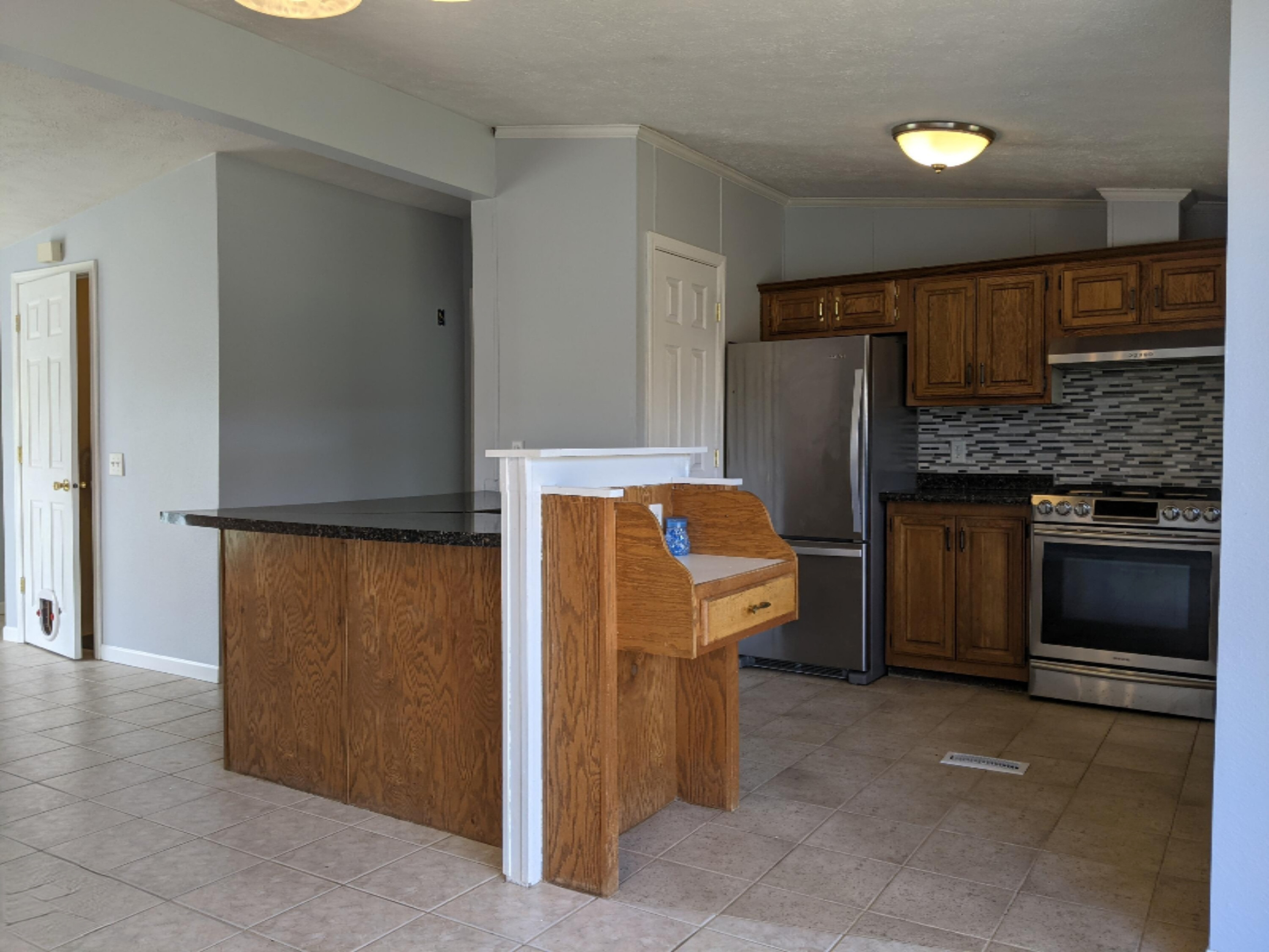 2018 Baseline Road Hickory Corners, MI 49060 - Photo 8 of 40 PXL_20210421_203450325.MP
