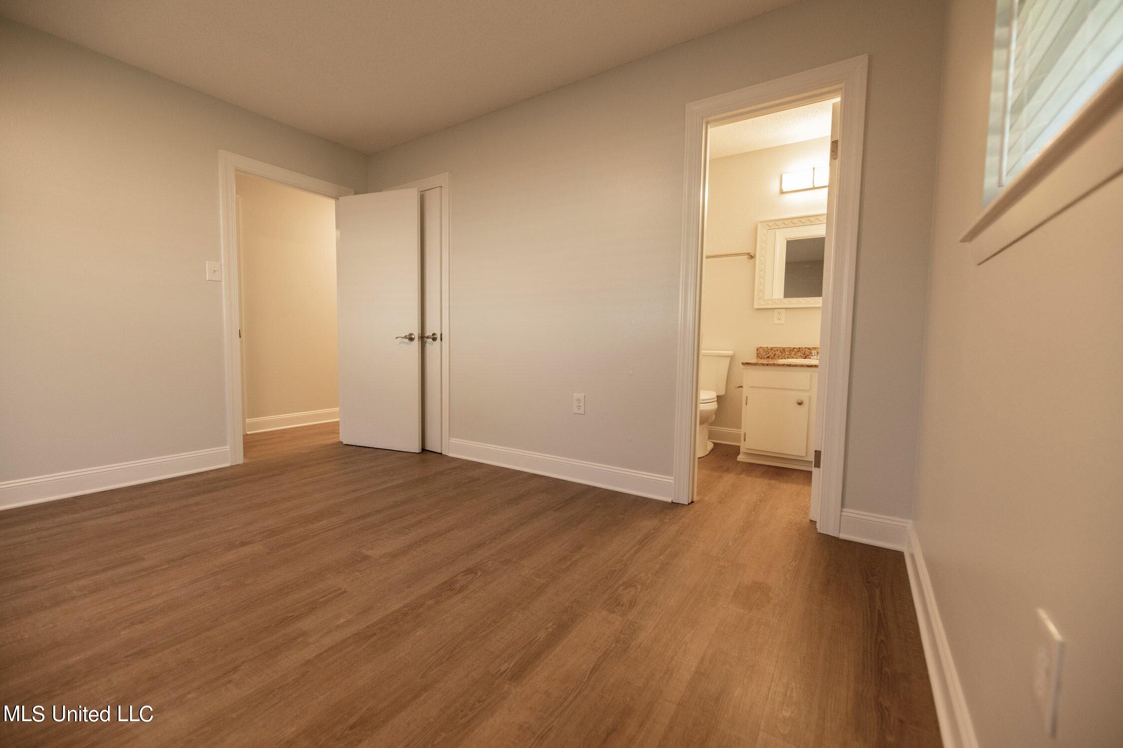11658 Lorraine Road Gulfport, MS 39503 - Photo 15 of 24 13