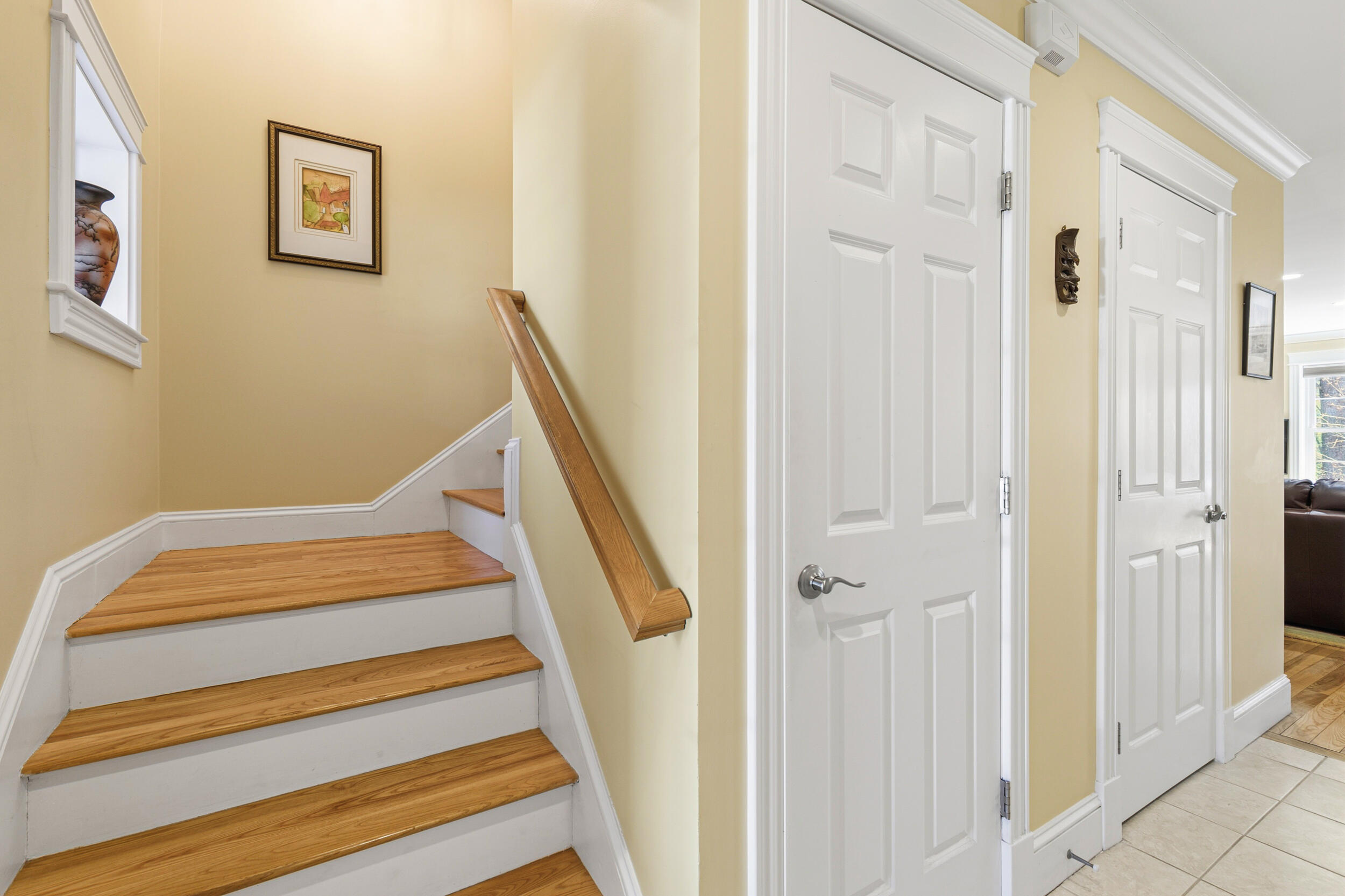 58 Ridge Road, Unit 7 Portland, ME 04103 - Photo 15 of 47 58 Ridge Rd Portland ME 04103 USA_036
