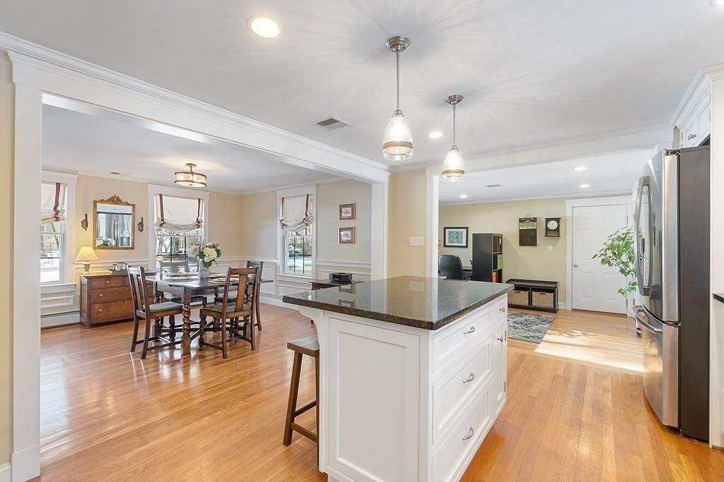 12 Agawam Road Acton, MA 01720 - Photo 5 of 41 Gallery Image 5