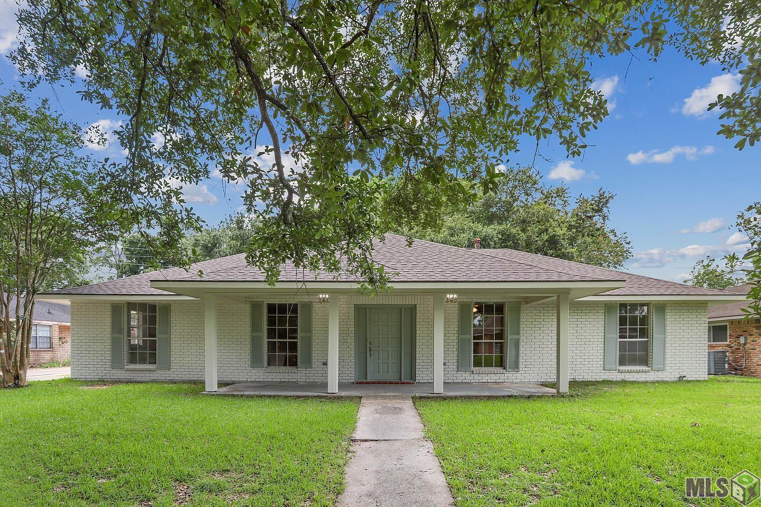10124 Hackberry Drive Baton Rouge, LA 70809 - Photo 1 of 21 Gallery Image 1