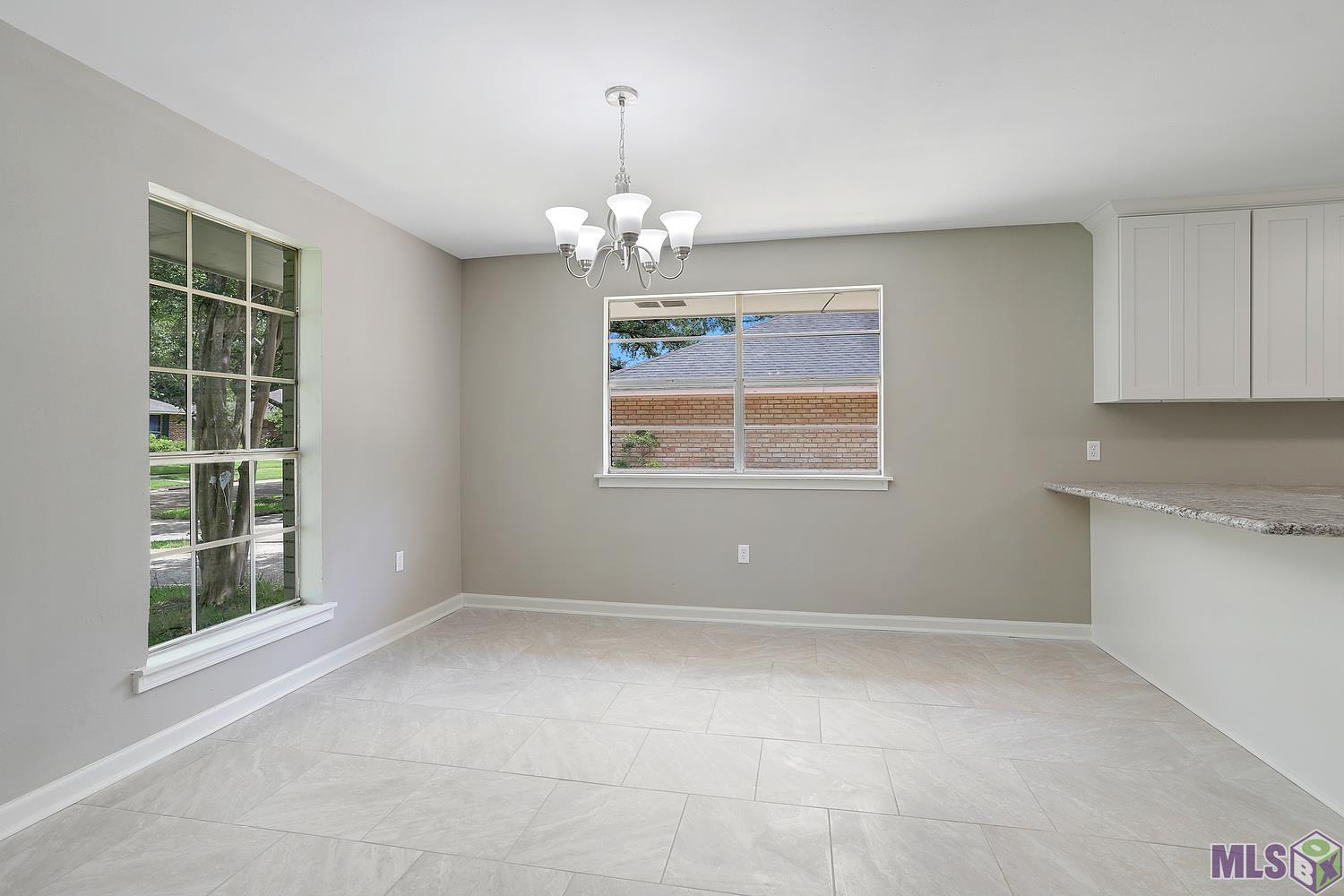 10124 Hackberry Drive Baton Rouge, LA 70809 - Photo 6 of 21 Gallery Image 6