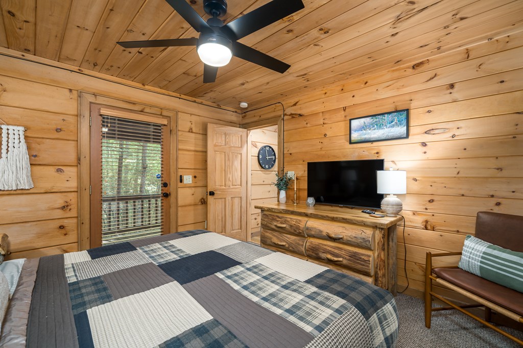213 Valley Branch Road Blue Ridge, GA 30513 - Photo 28 of 56