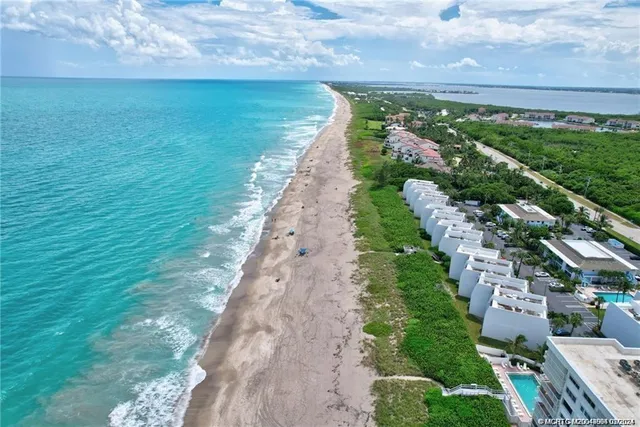 $1,800 | 11000 South Ocean Drive, Unit 25, Jensen Beach, FL 34957