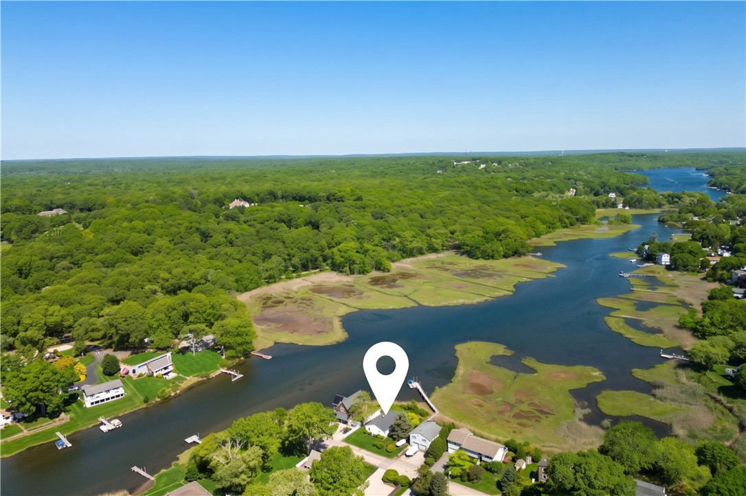 151 Conanicus Road Narragansett, RI 02882 - Photo 7 of 20