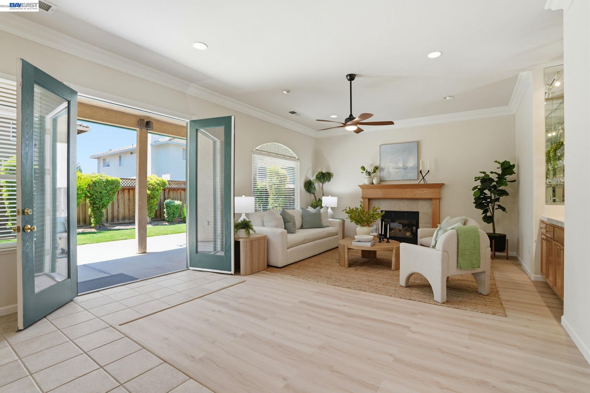 663 Clay Way Ripon, CA 95366 - Photo 7 of 50
