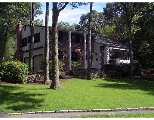 41 West Ridge Drive Sharon, MA 02067 - Photo 1 of 5 Gallery Image 1