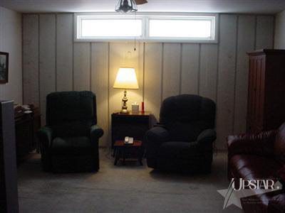 820 Flaxmill Road Huntington, IN 46750 - Photo 4 of 8 Gallery Image 4
