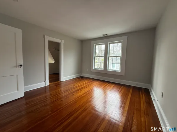 $1,500 | 73 New Street, Naugatuck, CT 06770