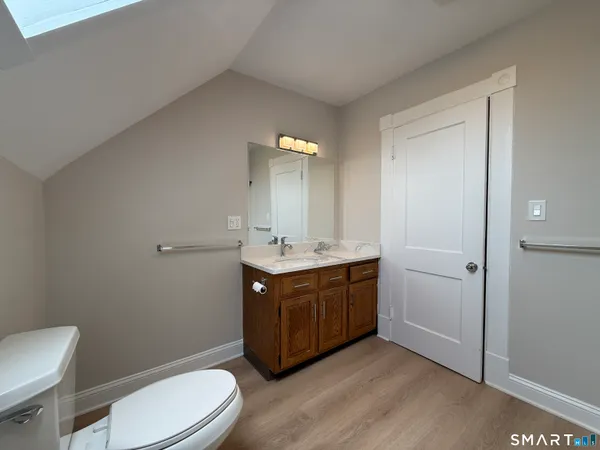 $1,500 | 73 New Street, Naugatuck, CT 06770