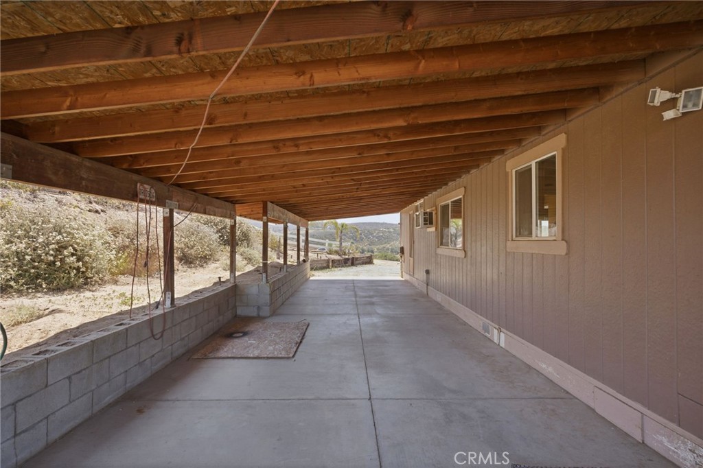 40100 Owl Valley Road Temecula, CA 92592 - Photo 35 of 44