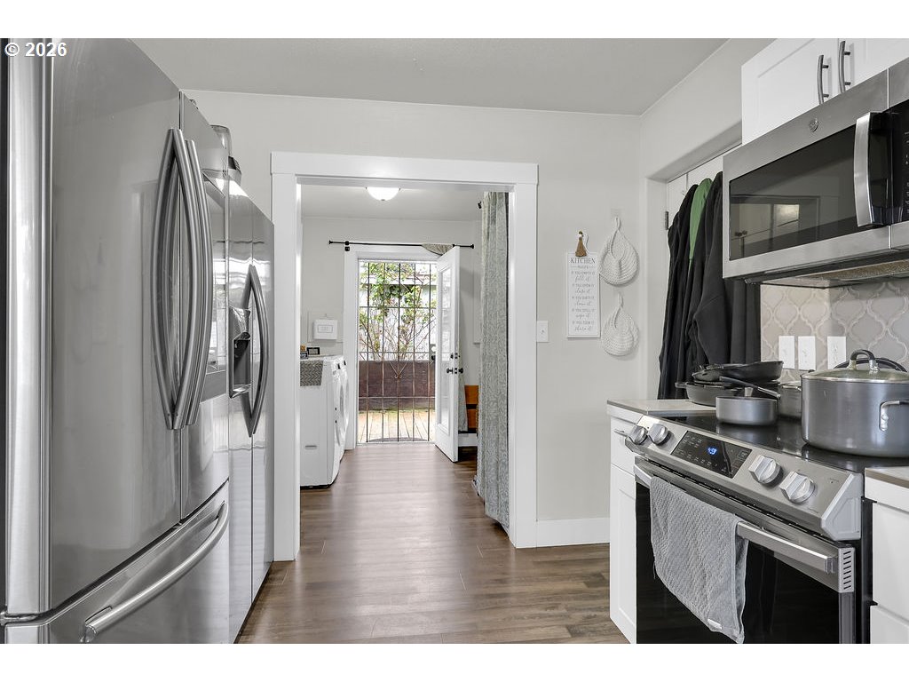 1215 Irving Road Eugene, OR 97404 - Photo 12 of 42