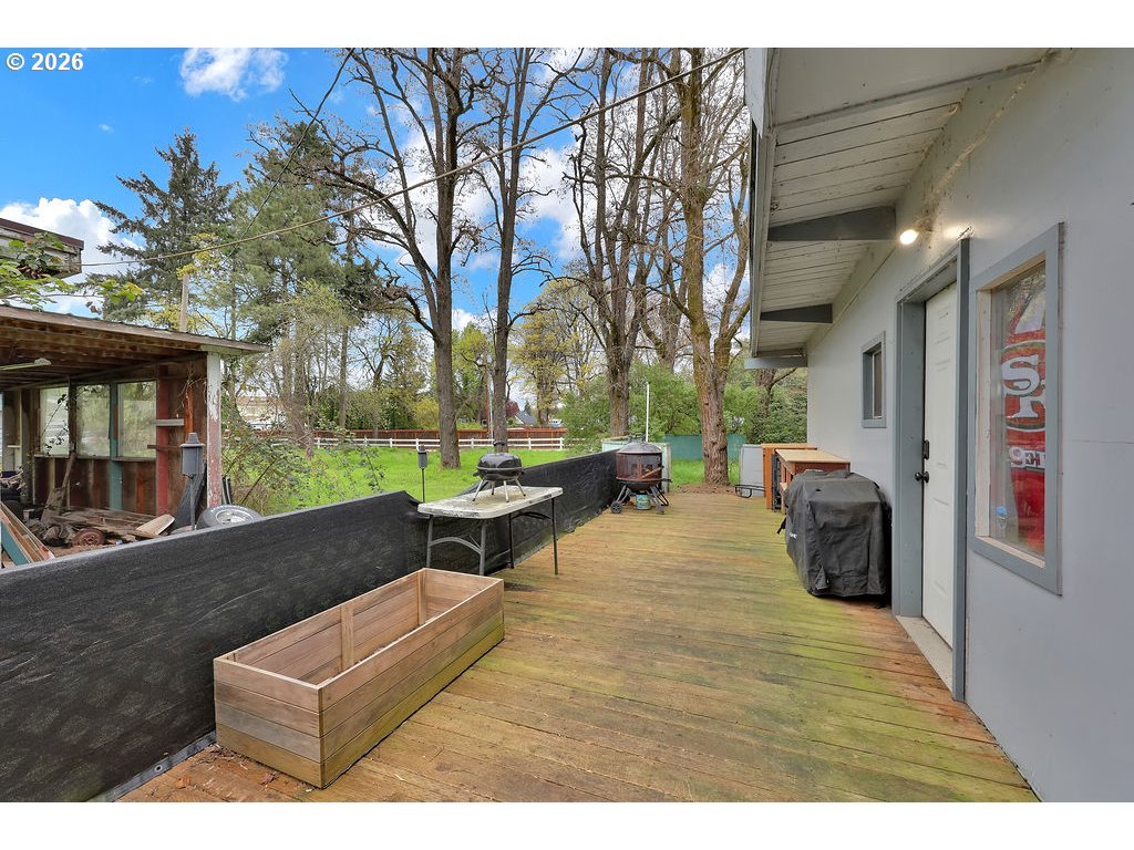 1215 Irving Road Eugene, OR 97404 - Photo 31 of 42