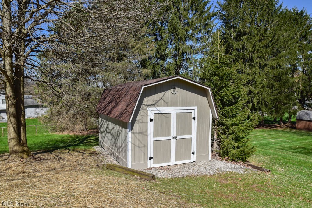 4612 Venus Road Uniontown, OH 44685 - Photo 19 of 21 Shed