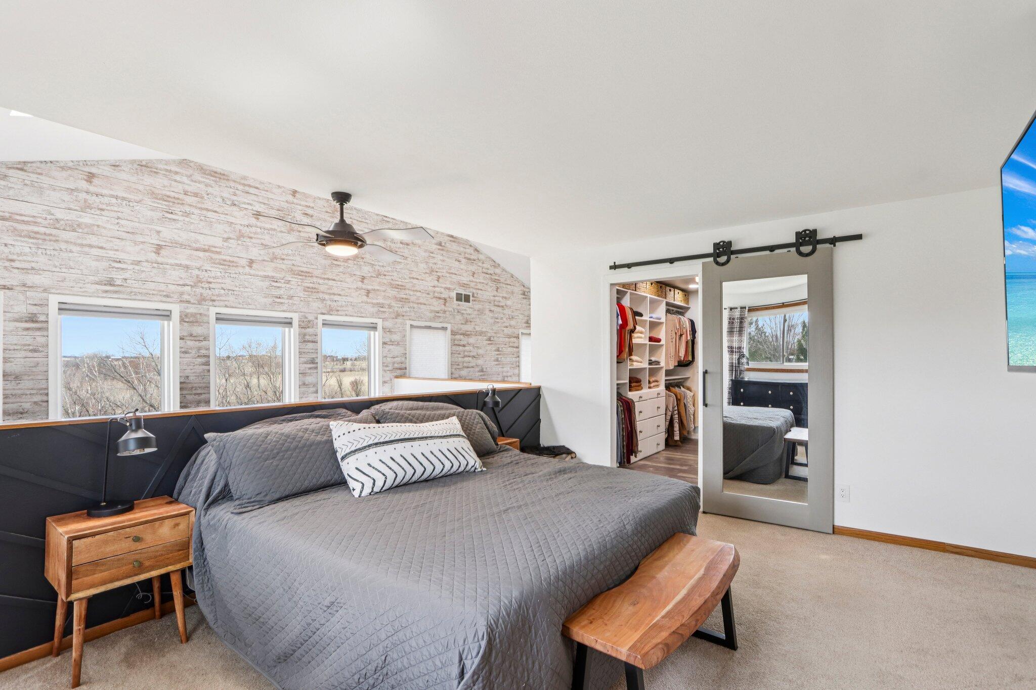 N8863 Jefferson Road Watertown, WI 53094 - Photo 23 of 70 Primary bedroom with views of the river