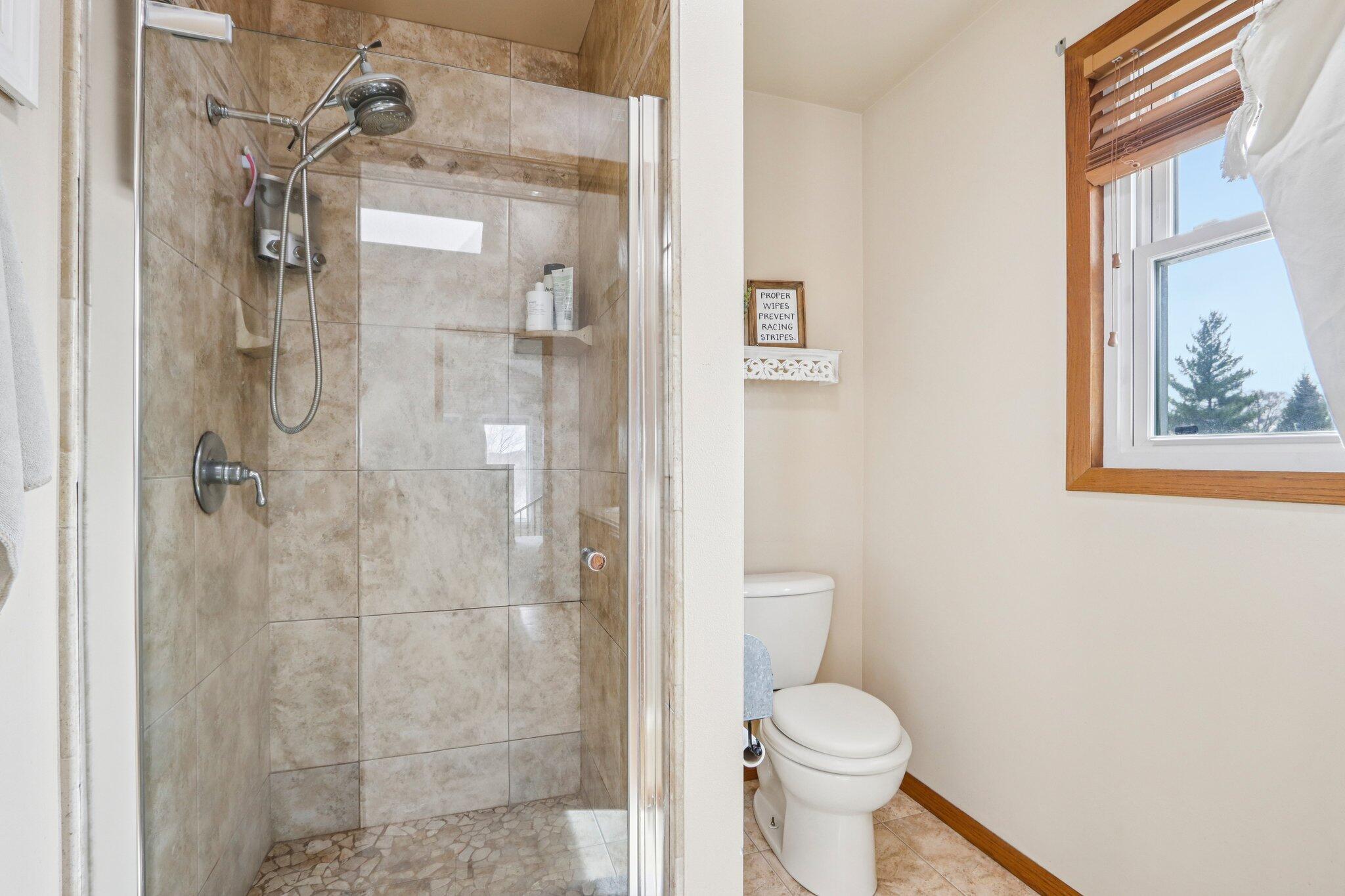 N8863 Jefferson Road Watertown, WI 53094 - Photo 27 of 70 Primary bedroom suite shower