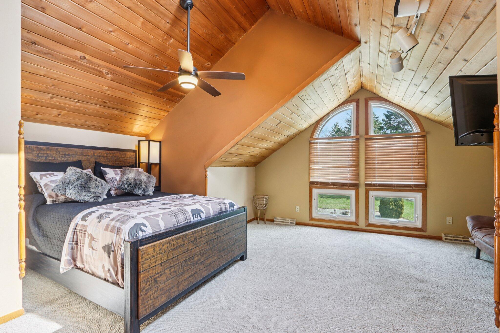 N8863 Jefferson Road Watertown, WI 53094 - Photo 30 of 70 Bedroom 2