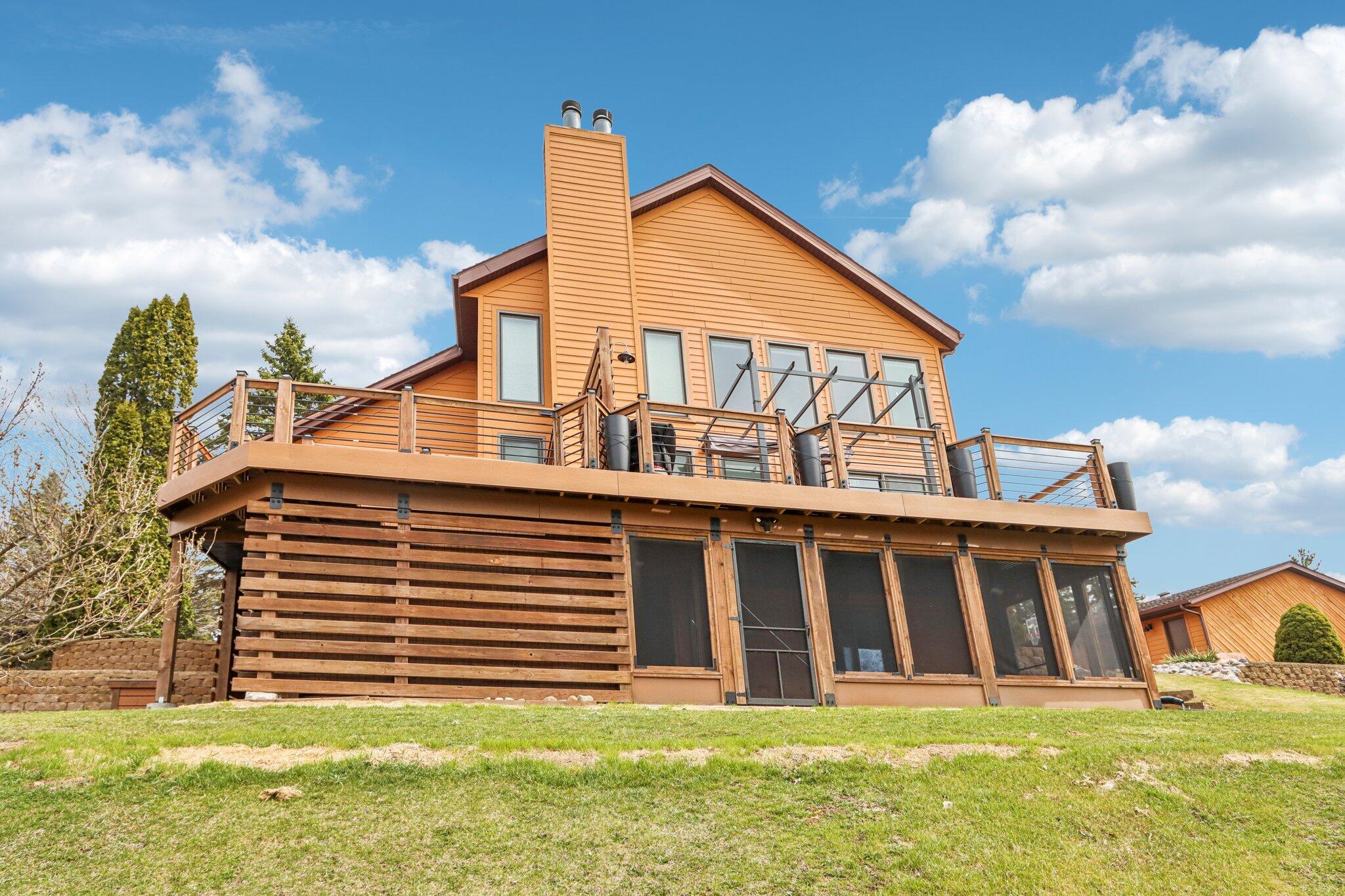 N8863 Jefferson Road Watertown, WI 53094 - Photo 47 of 70 Back of home