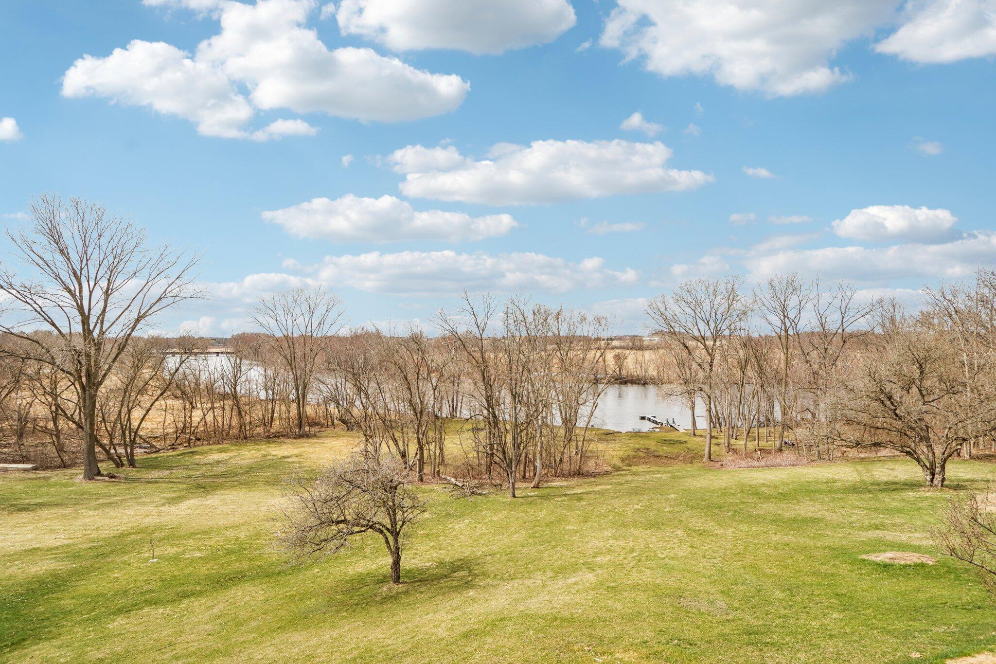 N8863 Jefferson Road Watertown, WI 53094 - Photo 49 of 70 On the Rock River