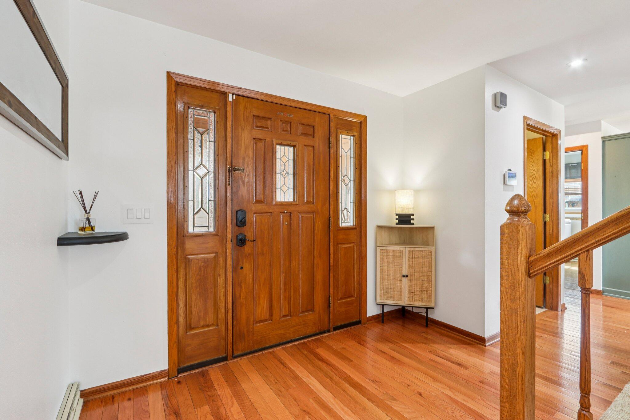 N8863 Jefferson Road Watertown, WI 53094 - Photo 59 of 70 Foyer