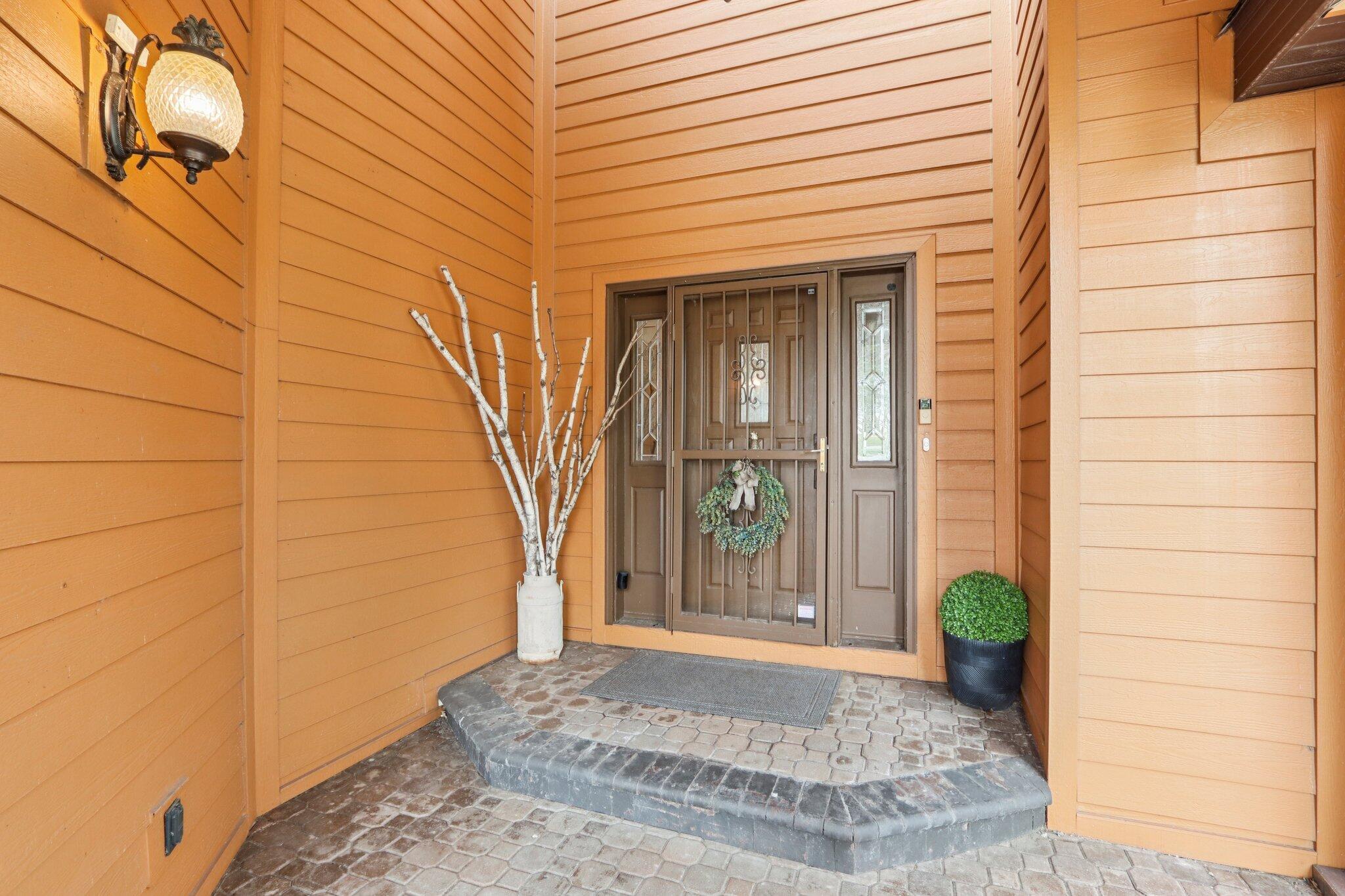 N8863 Jefferson Road Watertown, WI 53094 - Photo 60 of 70 Front door