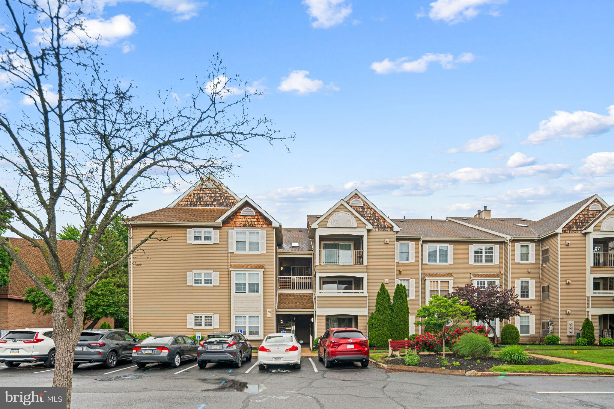 70302 Delaire Landing Road, Unit 302 Philadelphia, PA 19114 - Photo 1 of 32 Gallery Image 1