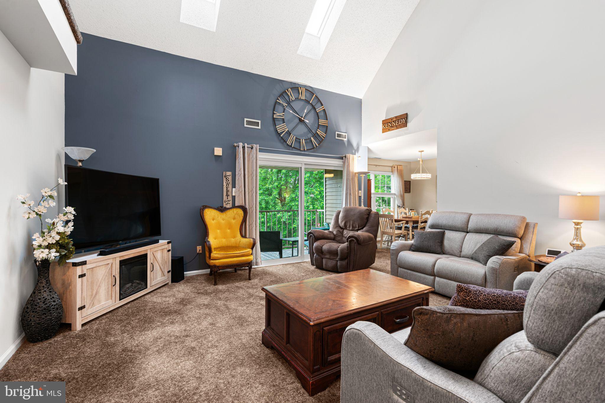 70302 Delaire Landing Road, Unit 302 Philadelphia, PA 19114 - Photo 5 of 32 Gallery Image 5