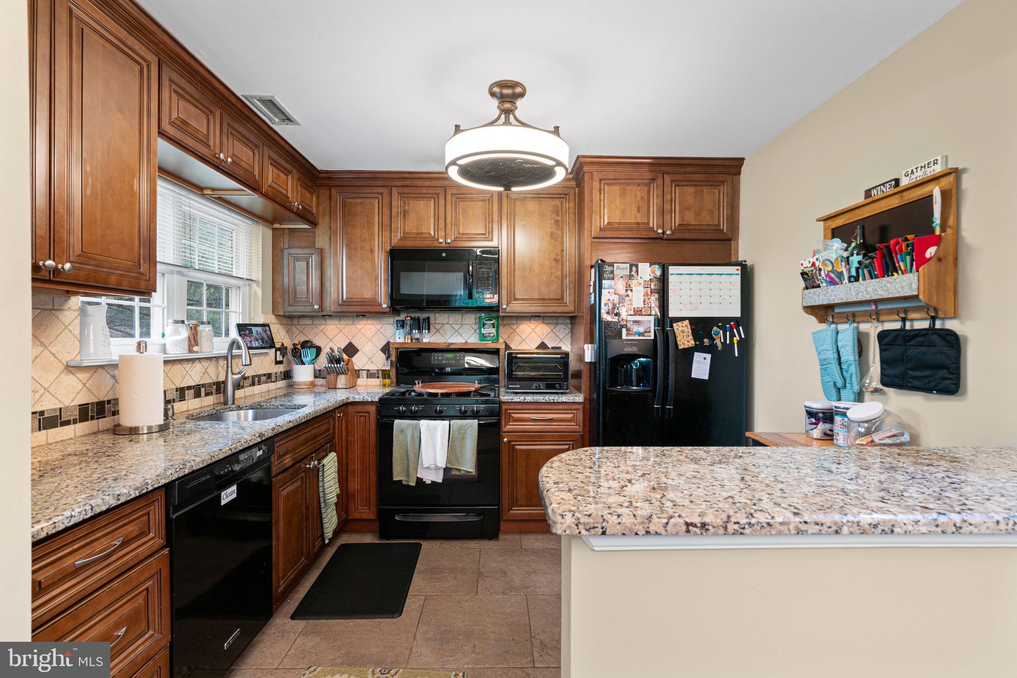70302 Delaire Landing Road, Unit 302 Philadelphia, PA 19114 - Photo 10 of 32 Gallery Image 10