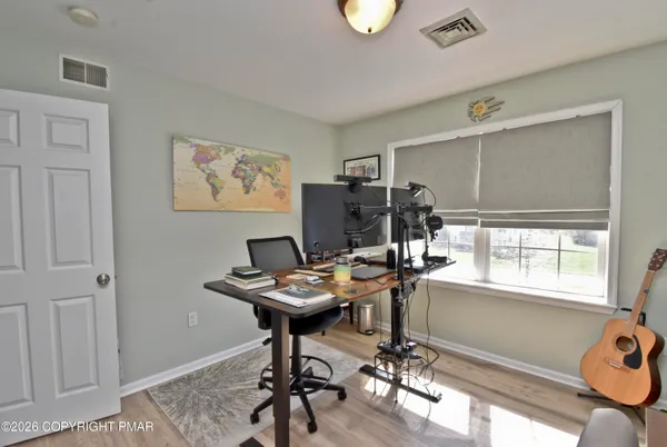 $449,900 | 624 Marion Lane, Brodheadsville, PA 18322