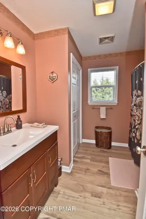 $449,900 | 624 Marion Lane, Brodheadsville, PA 18322
