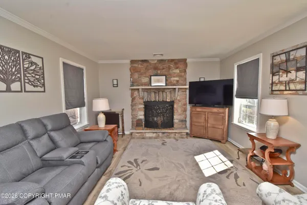 $449,900 | 624 Marion Lane, Brodheadsville, PA 18322