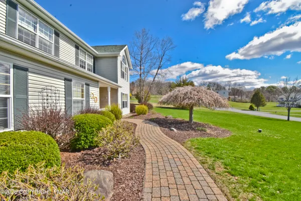 $449,900 | 624 Marion Lane, Brodheadsville, PA 18322