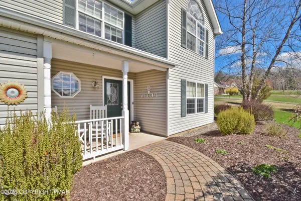 $449,900 | 624 Marion Lane, Brodheadsville, PA 18322