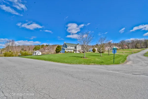 $449,900 | 624 Marion Lane, Brodheadsville, PA 18322