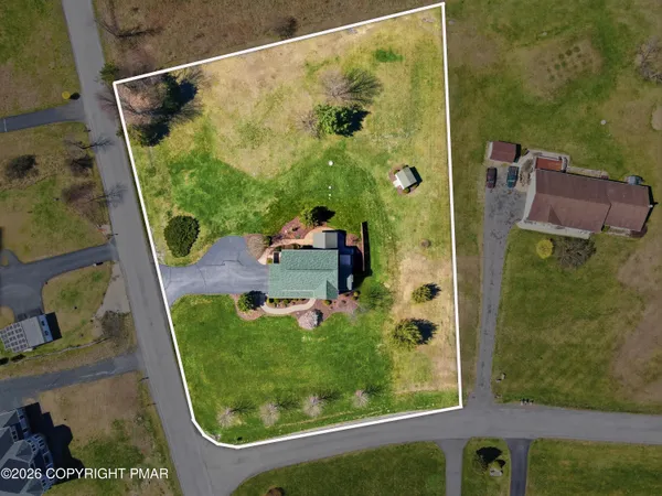$449,900 | 624 Marion Lane, Brodheadsville, PA 18322