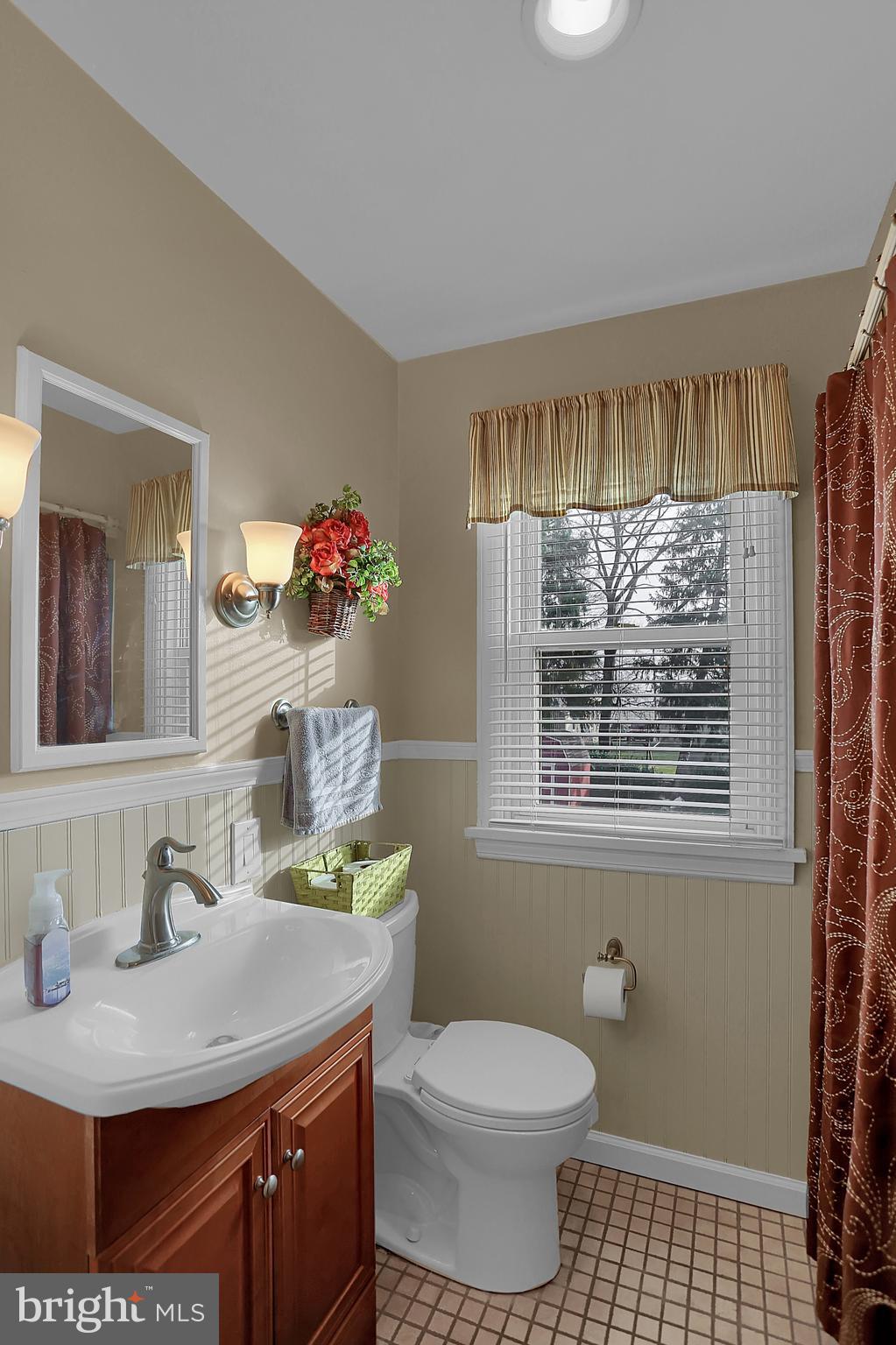 1323 Spring Road Carlisle, PA 17013 - Photo 22 of 32 Full Bath upstairs